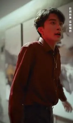 AA阴差阳错恋上你海报