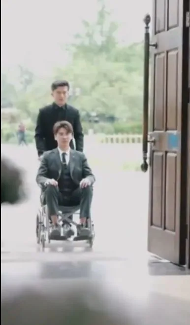 穆少，夫人马甲又掉了海报